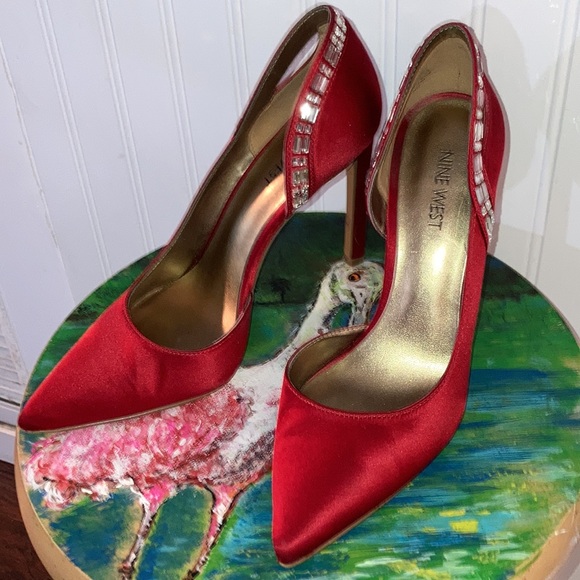 🔥👠Nine West Crystal D’Orsay Heels 👠🔥 - Picture 7 of 10